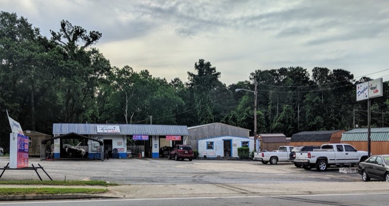 Doyle's Amerilube shop photo